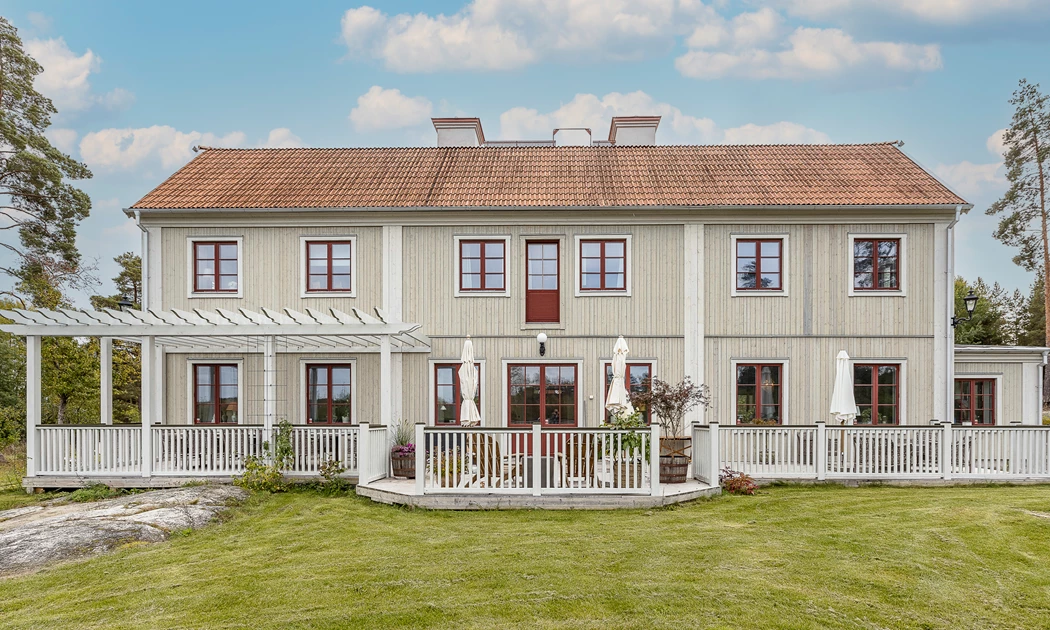 Våra hus skapas med naturliga och sunda material Våra hus skapas med naturliga och sunda material